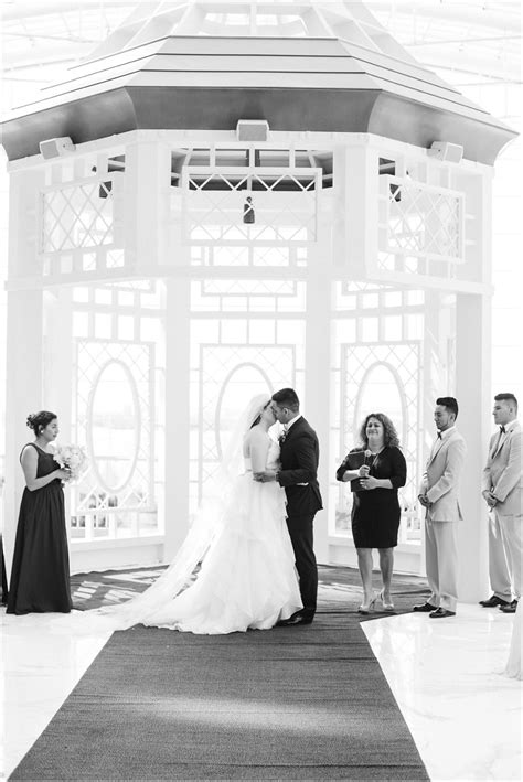 Gaylord National Hotel Wedding | Maryland Wedding Photographer