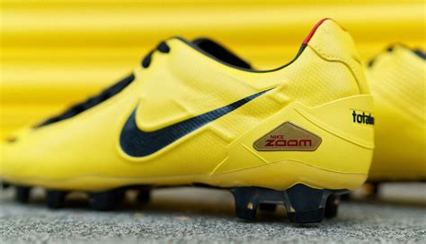 Nike Re-launch The T90 Laser I Football Boots - SoccerBible