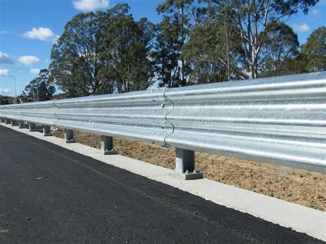 Long Lift Flex Beam Galvanized Steel Freeway Roadside Barrier - Buy Roadside Barrier,Freeway ...