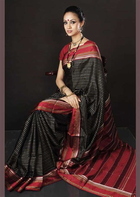 122 best images about Tangail Sarees on Pinterest | Silk sarees online ...