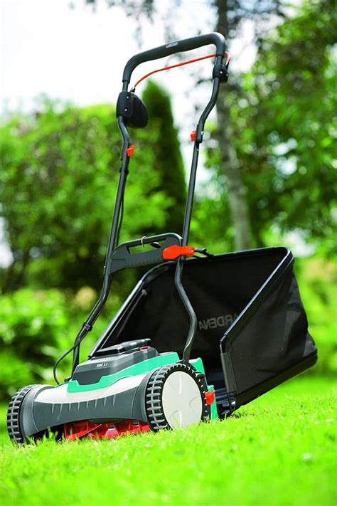 Gardena 4025 15-Inch Cordless Electric Push-Reel Lawn Mower Review | Best Lawn Mower Reviews ...