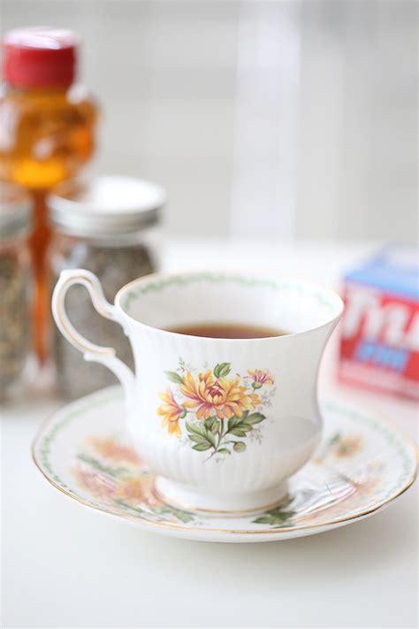 Recipe: Lavender Chamomile Tea - See Vanessa Craft