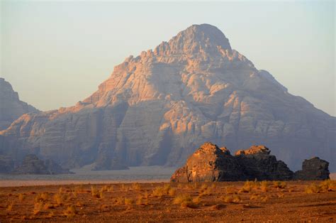 Sunrise at Wadi Rum (1) | Wadi Rum | Pictures | Jordan in Global-Geography