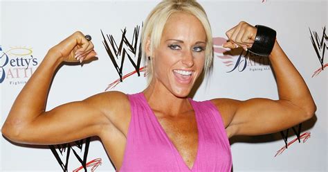 Former WWE star Michelle McCool undergoes treatment for skin cancer ...