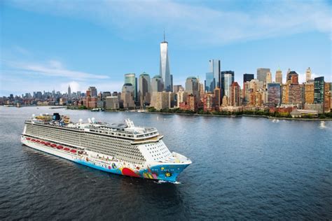 Tips for Enjoying Your New York Sightseeing Cruise - CharterMeNow