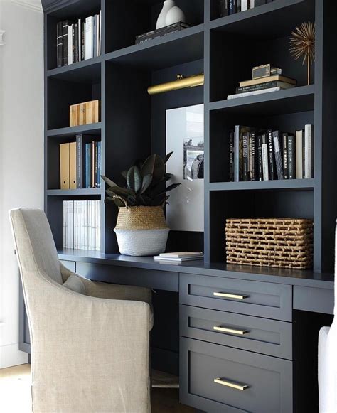 10+ Built In Office Shelves – HomeDecorish