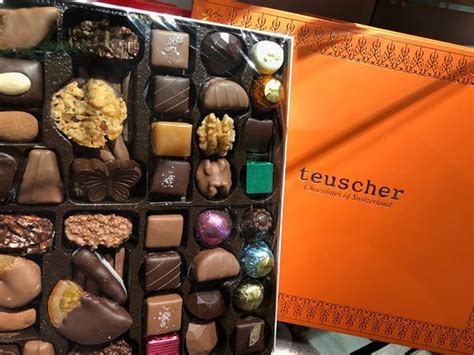 TEUSCHER CHOCOLATES OF SWITZERLAND, Chicago - Magnificent Mile - Menu, Prices & Restaurant ...