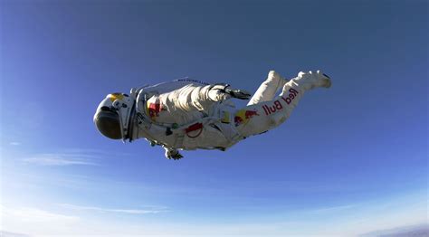 spacesuit, Men, Sky, Red Bull, Felix baumgartner, Falling, Flying, Skydiving, Skydiver ...