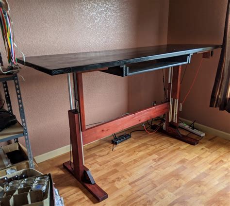 DIY Electric Standing Desk – Everyday Knosticism