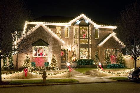 The 25 Best Outdoor Christmas Lights 2022: Shop Our Picks