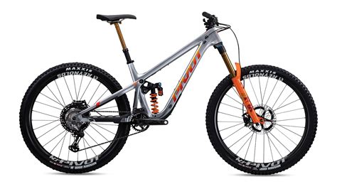 2023 Pivot Firebird Team XTR Bike - Reviews, Comparisons, Specs - Bikes ...