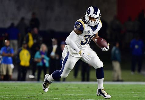 Rams Give RB Todd Gurley Record $60M Extension - CBS Los Angeles