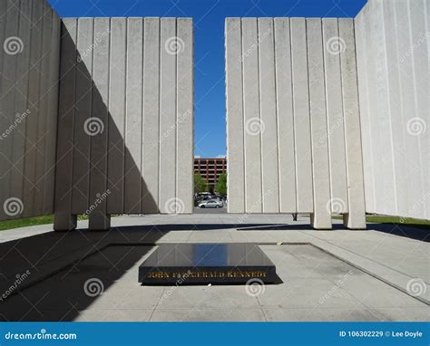 JFK Memorial Dallas editorial stock image. Image of president - 106302229