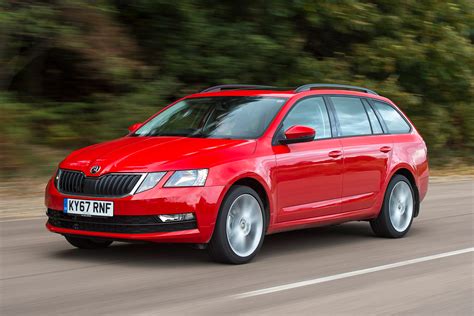 New Skoda Octavia Estate 1.5 petrol 2017 review | Auto Express