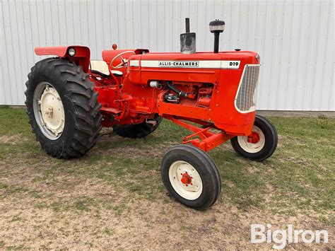 Allis-Chalmers D19 2WD Tractor BigIron Auctions