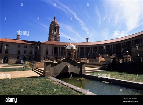 SOUTH AFRICA, PRETORIA, PARLIAMENT BUILDINGS Stock Photo - Alamy