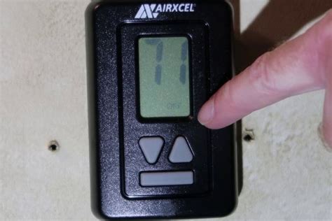 Airxcel Thermostat Reset, Operation, Manual (Helpful Guide)