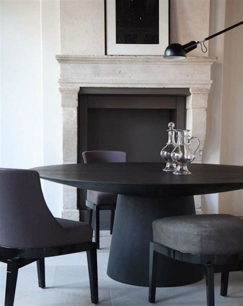 Modern Minimalist Round Dining Table