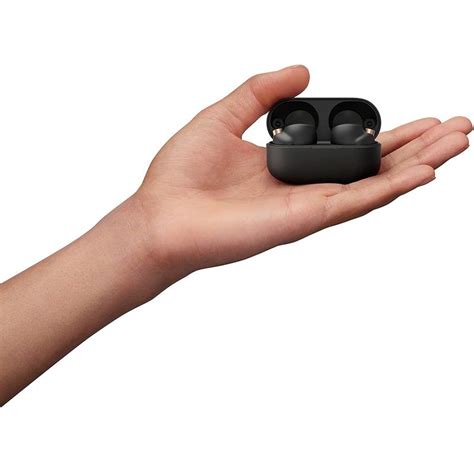 SONY Wireless Earbuds Noise Cancelling Black Color WF-1000XM4