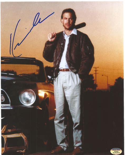 √ Kevin Costner Autograph