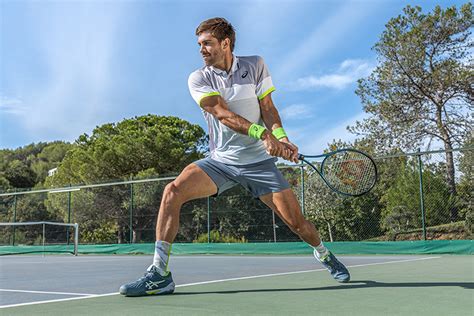 Tennis Clothing Guide: What to Wear While Playing Tennis | ASICS