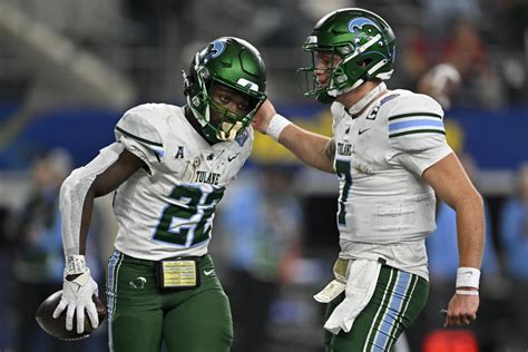 Tulane shocks USC, wins Cotton Bowl 46-45 with wild comeback