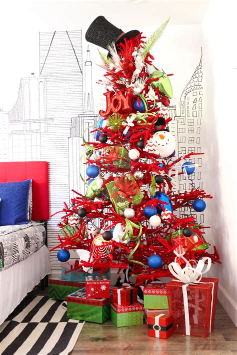 20+30+ Kids Christmas Tree Themes – HOMYRACKS