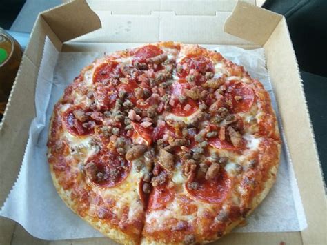 FOX'S PIZZA DEN, Greenville - Restaurant Reviews, Photos & Phone Number ...