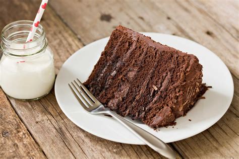 Reasons You Should Eat Dessert | Reader's Digest