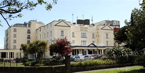 A visit to the town of Malahide, near Dublin. - The Code of Style