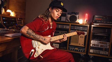 Will Tash Sultana Be Guitar’s Biggest Breakout Artist of 2021? | GuitarPlayer