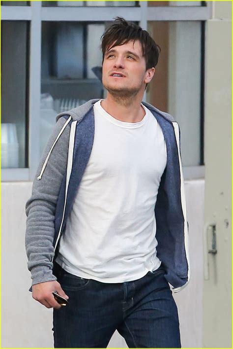 Seth Rogen & Josh Hutcherson Start Filming 'Future Man' Series: Photo ...