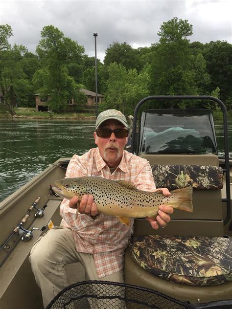 Lake Taneycomo Fishing Guide Knows Trout | Conservation Federation of Missouri