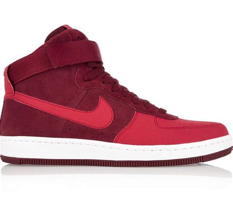 Um, We Just Found 11 Nike Sneakers All on Sale — Yes, Really | Red leather shoes, Red suede ...