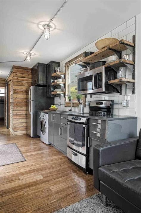 27 Clever Tiny House Kitchen Ideas (Photos)