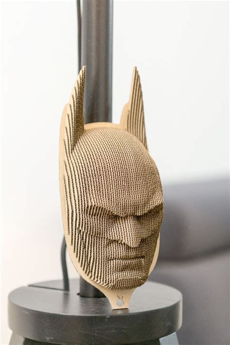 Batman | Diy kit paper, Cardboard mask, Diy puzzles