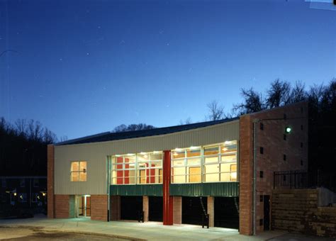 maysville community center - W+ Co