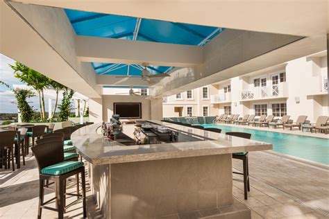 Wyndham Grand Jupiter at Harbourside Place | Jupiter, FL Hotels