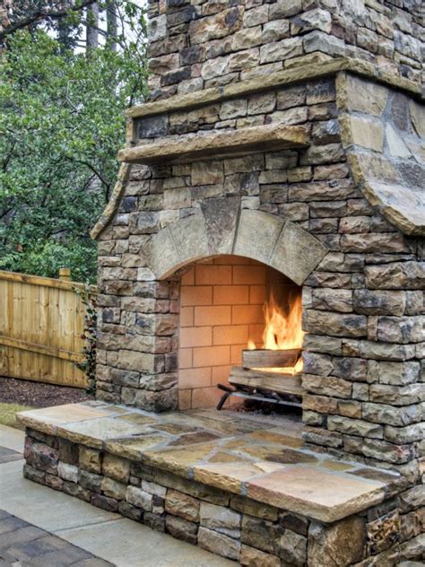 Outdoor Stone Fireplace And Grill Designs – Mriya.net