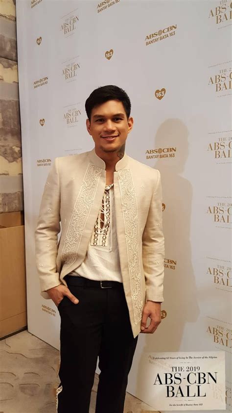 Hashtag Zeus Collins effectively exudes that 'Maginoo swag' in his modern interpretation of the ...