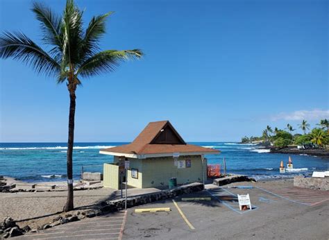 Kahaluu Beach Park, Kailua-Kona - Hawaii Beaches