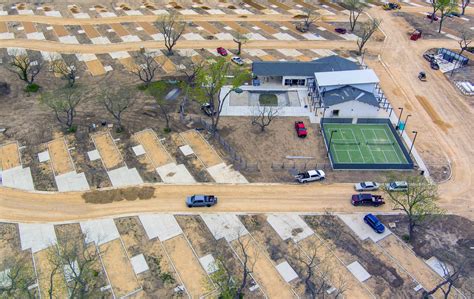 'Luxury RV resort' with pickleball to open in booming New Braunfels