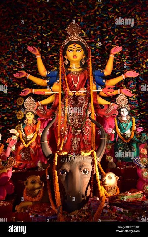 Durga Puja Festival, Kolkata, West Bengal, India Stock Photo - Alamy