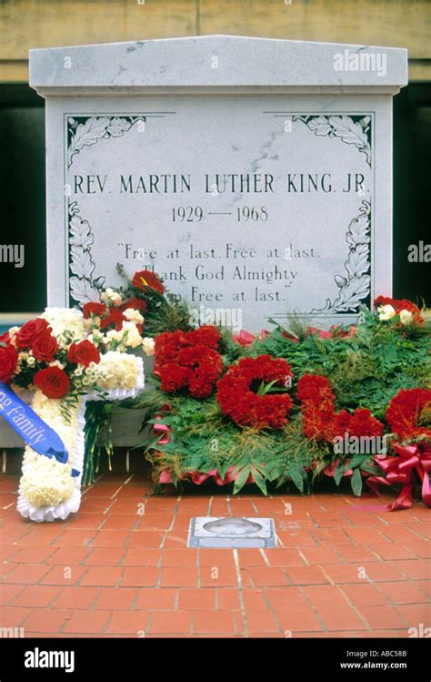 Grave of Martin Luther King Jr. Atlanta, Georgia, USA Stock Photo - Alamy