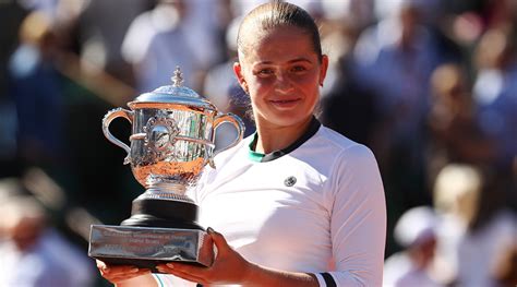 French Open 2017: Jelena Ostapenko wins first title - Sports Illustrated