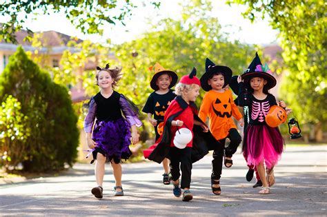 Halloween Trick or Treat | Ross Township, PA