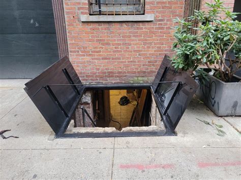 Sidewalk Cellar Doors Hatches & Basement Access Door Steel Fabricator