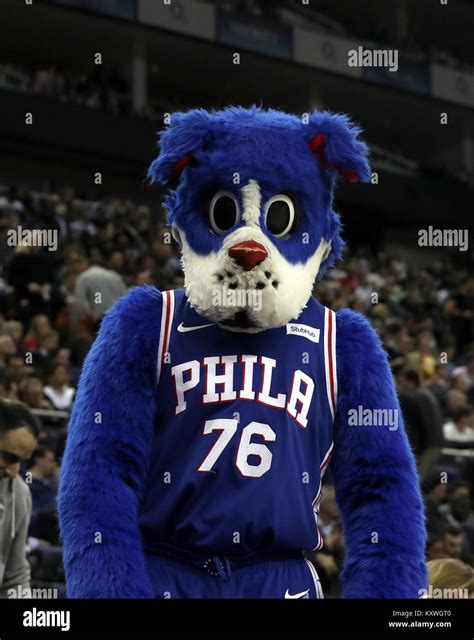 Mascot of the 76ers hi-res stock photography and images - Alamy