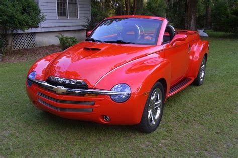 well maintained 2004 Chevrolet SSR custom for sale