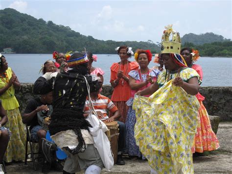 “Revellín” or Primary singer in the Congo tradition | Cultural Identities | Portobelo Digital